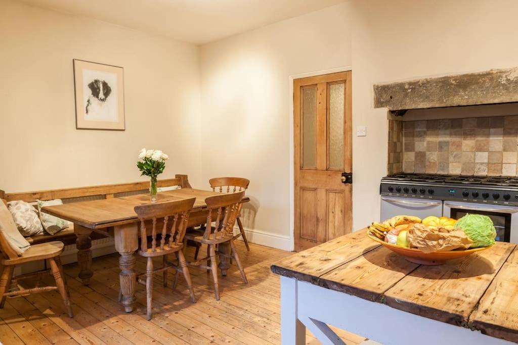 Vila Number 29, A Grade Two Listed House In Masham Exteriér fotografie